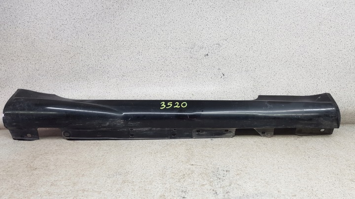MERCEDES SLK R171 171 AMG 55 right moulding threshold 3520