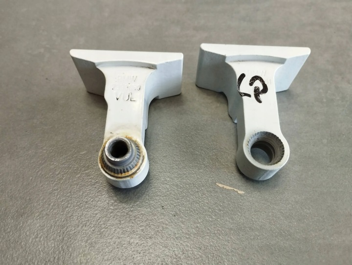 BMW 7 G11 hinges door left front Z bodywork 7333059
