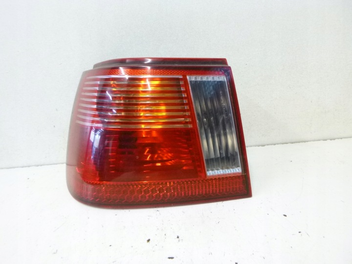 Licht hinten links Seat Ibiza II Lift 5D 01r.