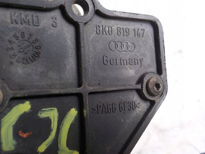 AUDI A4 B8 2.0 TDI CGL ZUSÄTZLICHE WASSERHILFE 06H121601J 14