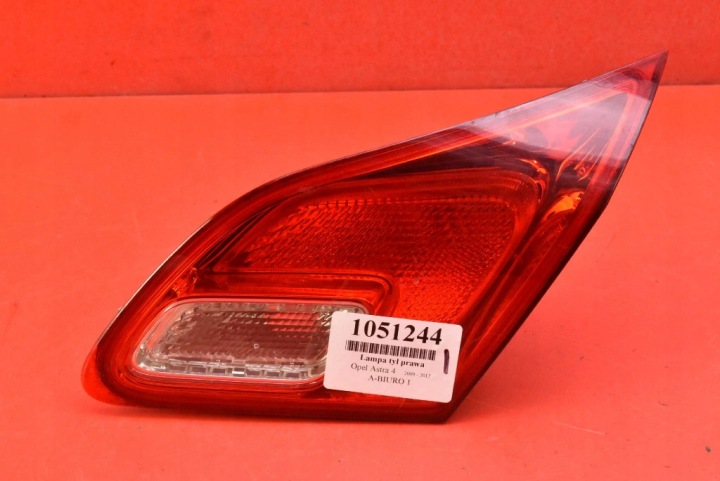Licht rechts heck hinten 13358076 OPEL ASTRA 4 IV J 5D HB 09-12