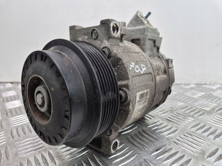 Mercedes C250 CGI W204 Compresseur Climatisateur air conditionné A0022304511