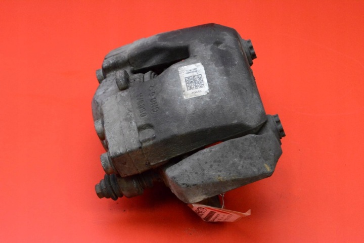 strmeň Brzdový pravý predok 4G6AK AUDI A6 C7 2.0 TDI 190 KM LIFT 14-20