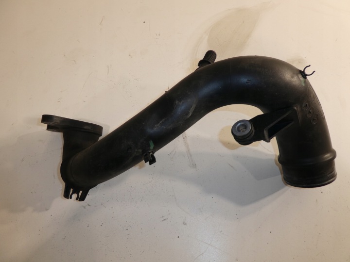 pipe TURBO RENAULT MASTER 2.3 DCI 165763705R
