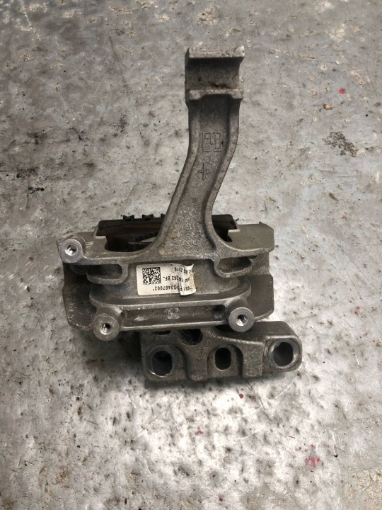 holder engine mount 1.5 TGI VW GOLF VII LIFT HB 5Q0199262BF