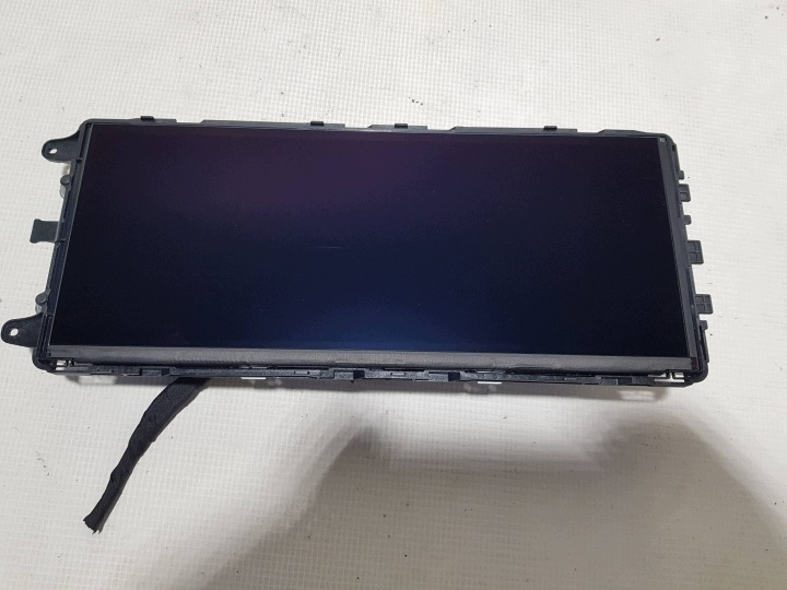 displej Mercedes E W213 A2139004824 pravostranné řízení