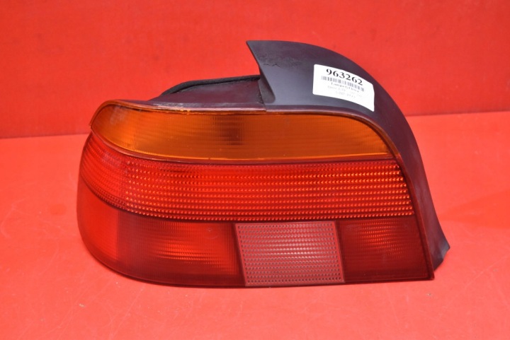 Licht links heck hinten 8358031 BMW E39 Sedan 95-00