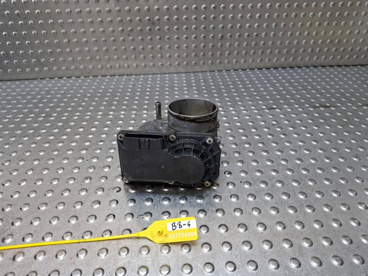 papillon des gaz TOYOTA COROLLA E21 CH-R 19- 1.8 HSD 22030-0T110