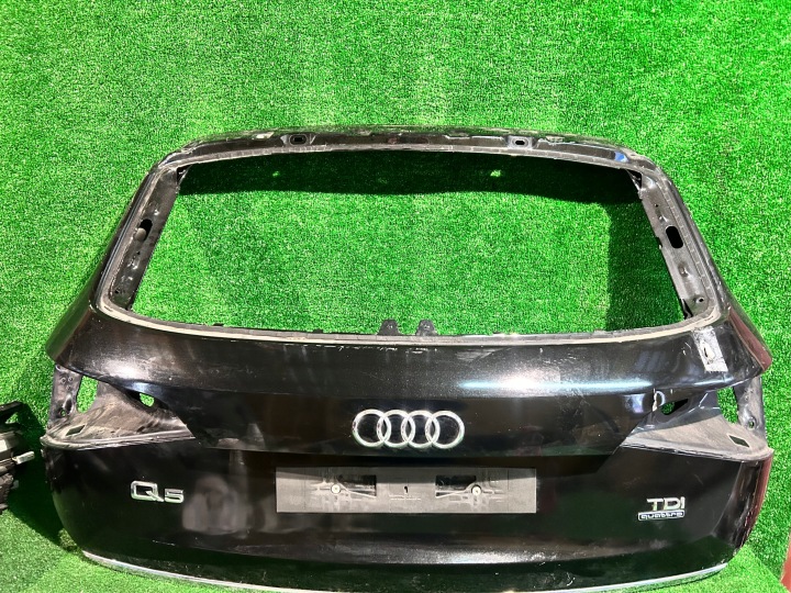 Heckklappe heck AUDI Q5 8R0 NR.0