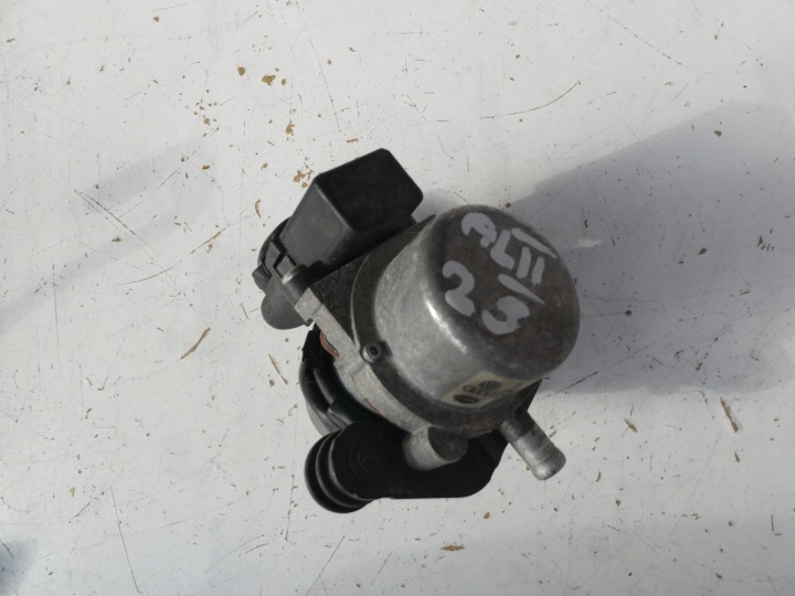 dodatková posilovač brzd VW SEAT AUDI 1J0612181B