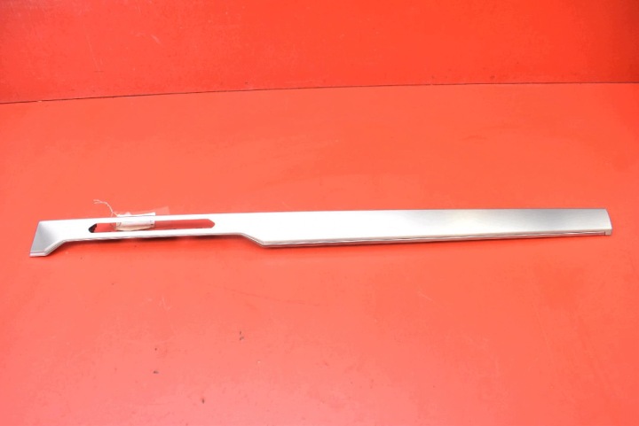 ukrasna lajsna DEKOR armature konzoli 3G1853262AJ VW PASSAT B8 14-19