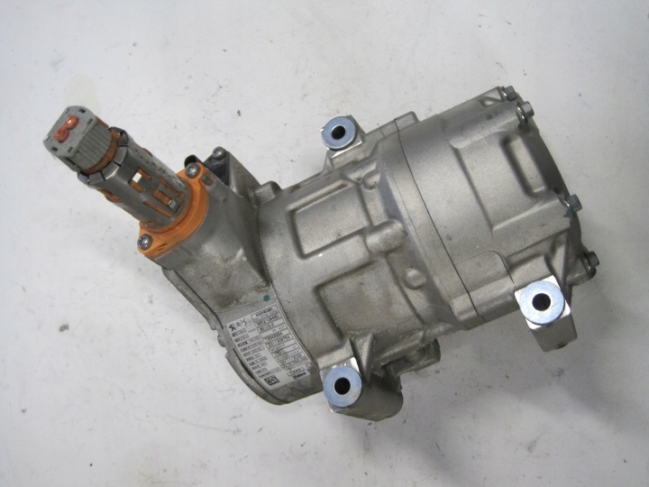 Compressore Compressore CLIMATIZZATORE ARIA CONDIZIONATA PEUGEOT 5008 II 1,6THP 9852108480