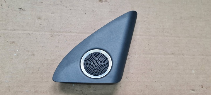 Q5 8R SQ5 LIFT covering door of the speaker BANGOLUFSEN right front 8R0035424A