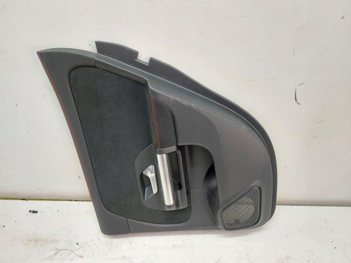 Mercedes GLA 200 II H247 W247 2023r tapacír Bok dvere pravý zadok