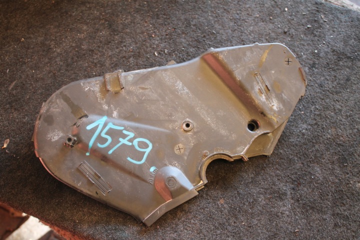 1579. cover of the belt of the gear VW AUDI SKODA 05L109107C