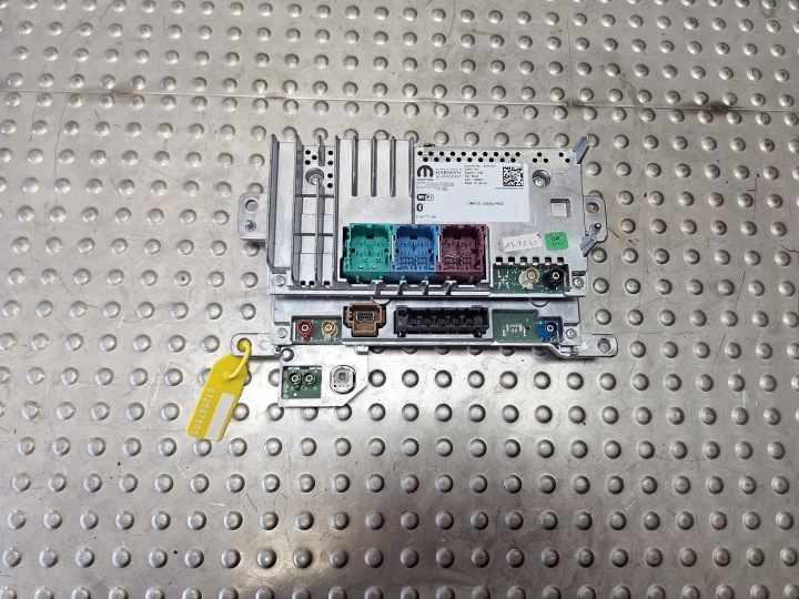 Module Unité de contrôle RADIA Navigation 670214321 MASERATI LEVANTE