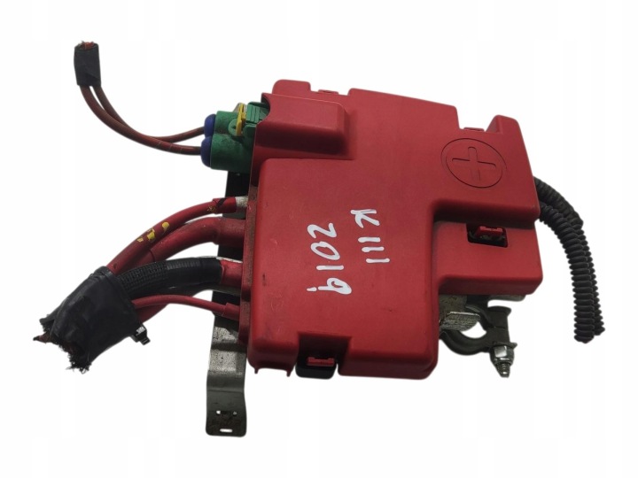 Klemme plus RENAULT KANGOO III LIFT 2014-2019 241145278R