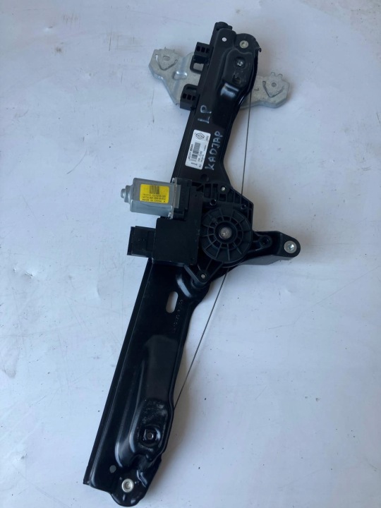 fensterhebermotor links vorne RENAULT KADJAR 807218568R