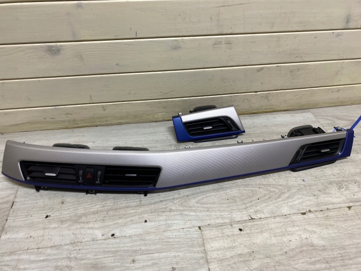 BMW X2 F39 Moulage DEKORY du tableau de bord Console M PAKIET Bouches aération tableau bord 8746995