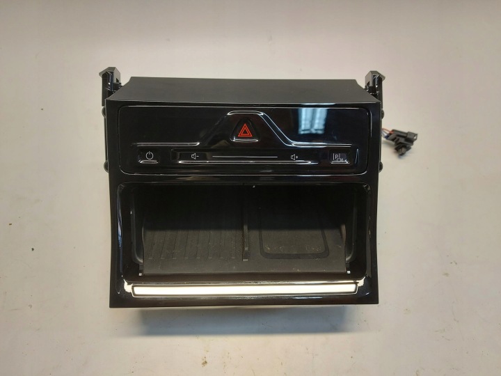 Ford Explorer VII R2KB, Handschuhfach Aschenbecher Schalter R2KT-18K811-AE