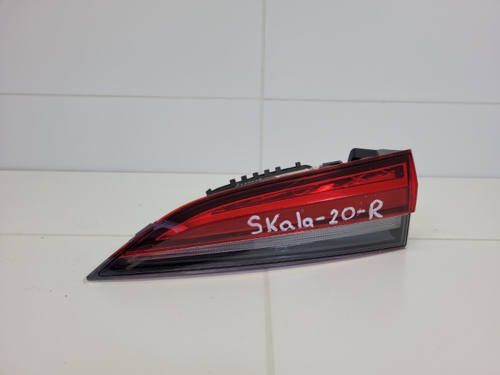 Feux phare Arrière du capot Droit Bouche buse Skoda Scala 2020 SK370RL