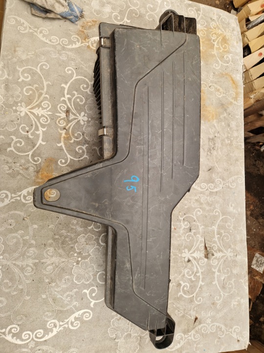 cover of a filter, air BMW F20 F21 F22 F23 F30 F31 F32 8647449