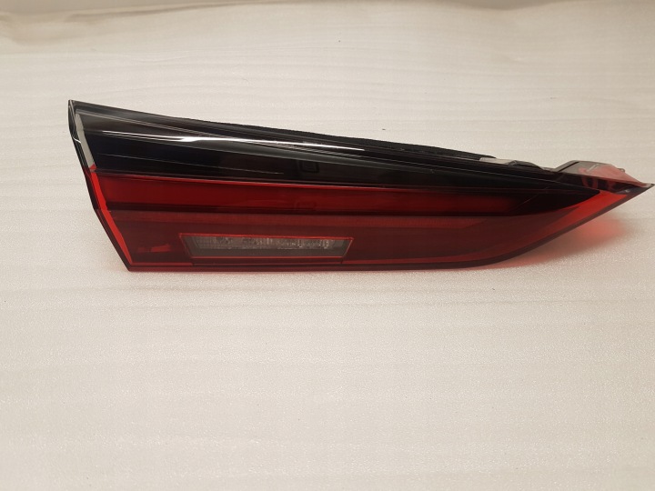 Licht hinten links BMW G22 G23 G26 M4 G82 LED 7477607