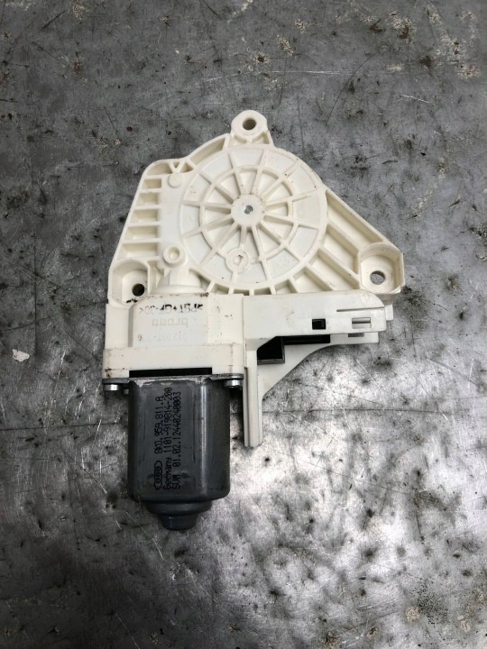 Motor Fenster links heck AUDI A4 B8 LIFT 8K0959811A