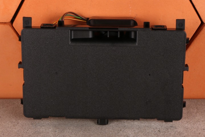 BMW F70 G60 G61 G70 X1 U11 X3 G45 LADOWARKA BEZPRZEWODOWA WCA NFC 5A623B0