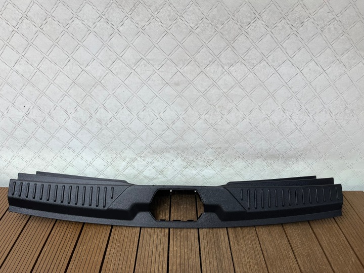 FORD FOCUS MK4 18-22 cover supports of the rear cap moulding JX7B-N40352-A OE
