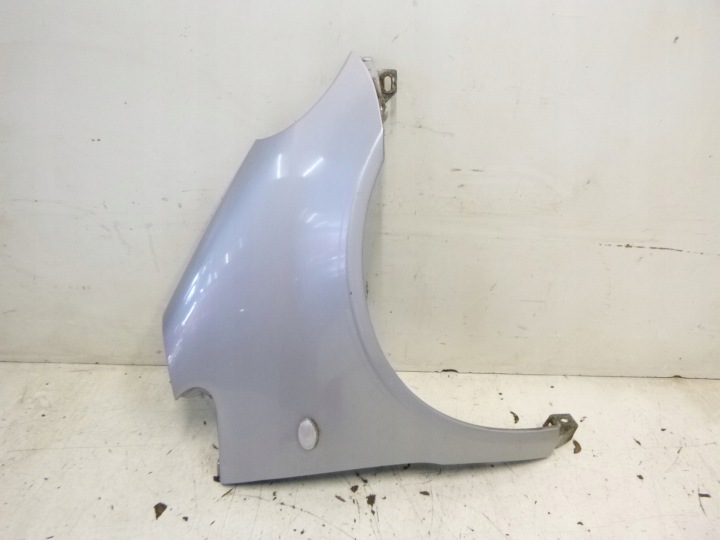 fender right MB Mercedes W168 761 02r.
