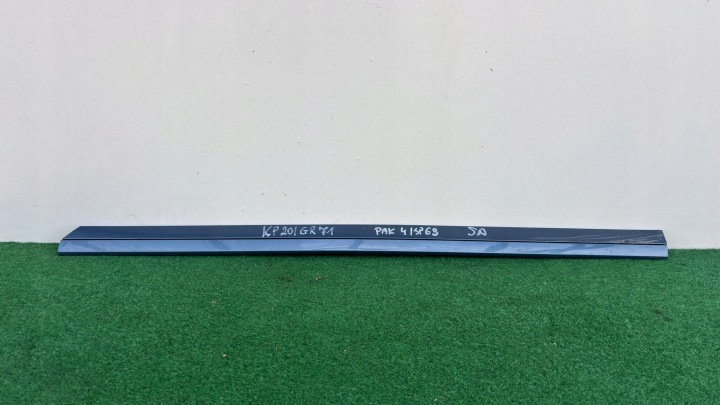 VW PASSAT B8 3G moulding door right front lower LISTEWKA 5G0854940 KP20/GR71