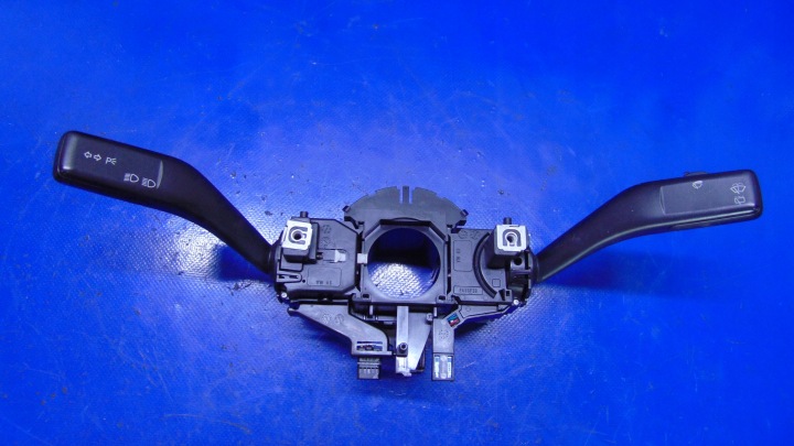 MANETKA switch VW GOLF V HB 03-10 ROK