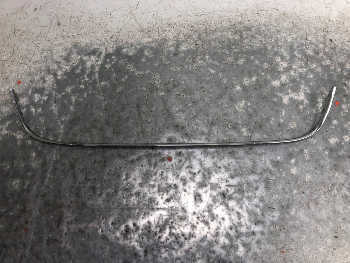 modanatura CHROM KRATKI VW GOLF positivo 5M0853101A