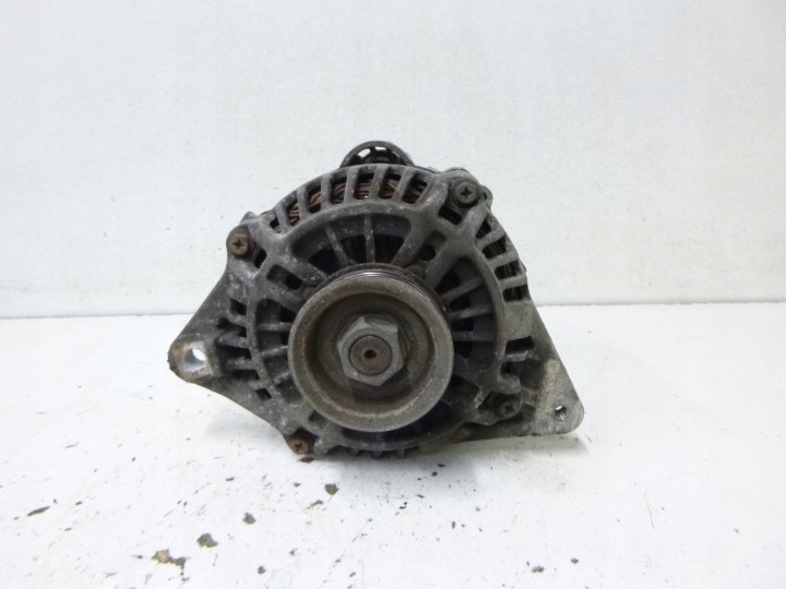 alternator Mitsubishi Space Wagon 2.0 2004r. 100A MD358421