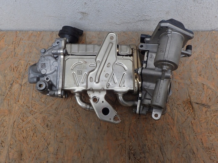 radiator EGR valve MERCEDES GLE A6541407700