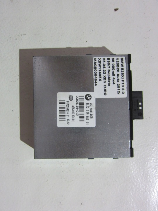 BMW F10 528 modul Bedienteil feszültség 9251984