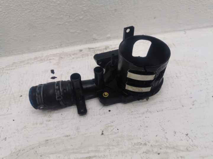 Gehäuse filter des Kraftstoffsbehälters MERCEDES E-KLASA W212 2.2CDI