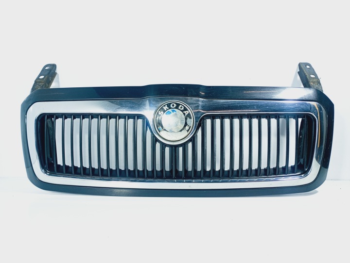 grille masque radiateur OE 1U0853651E Skoda Octavia 1 et 98-10