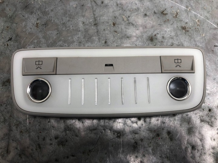 light of the roof rear part MERCEDES W212 KOMBI A2128205001