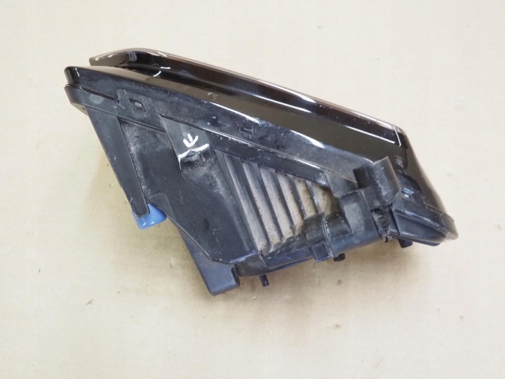 AUDI A5 8T0 LIT HALOGEN Original Rights Zzoemcodez 7