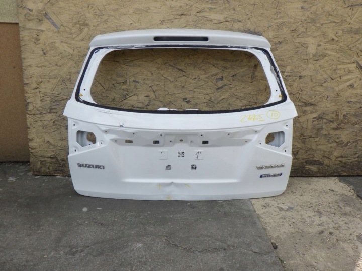 SUZUKI VITARA 3 III 15- Heckklappe