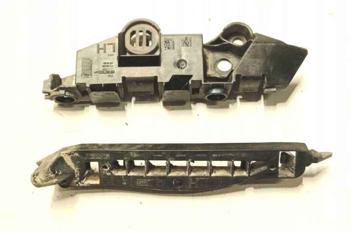 bumper bracket left front 39003564 OPEL CORSA E