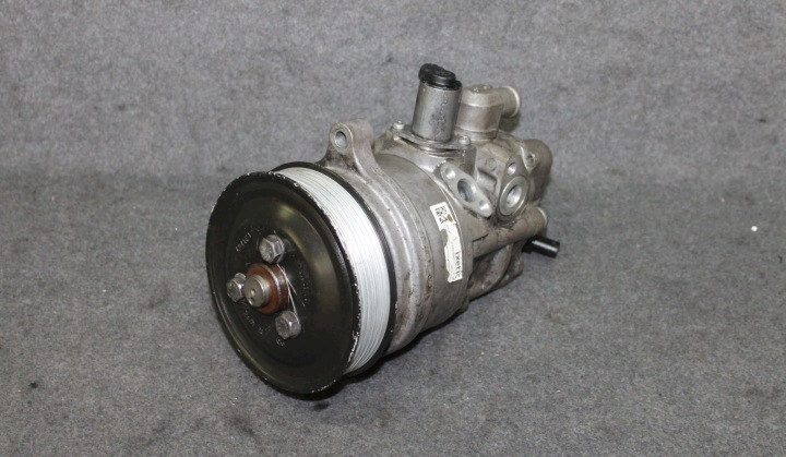 BMW F01 F02 F07 3.0D 3.5D 4.0D N57 pump DYNAMIC DRIVE LFR 540 4076315