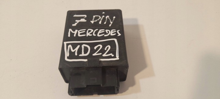 Mercedes-Benz Sprinter W901 W902 W903 W904 Relais 0165452332 (MD22)