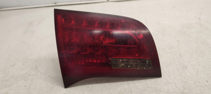 Licht heck hinten links für die Heckklappe Audi A6 C6 3,0 TDI quattro