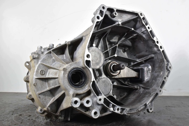 getriebe schaltgetriebe MAZDA 6 GJ 2.2D 150KM 12-15r SKYACTIVE D6050