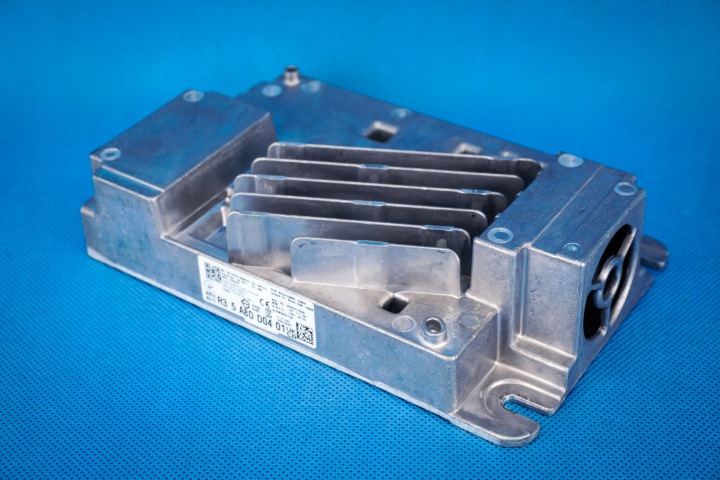 pojačalo audio BMW X3 G01 LCI X4 G02 65125A8DD04 5A8DD04 5A8DD04 5A9BFA7