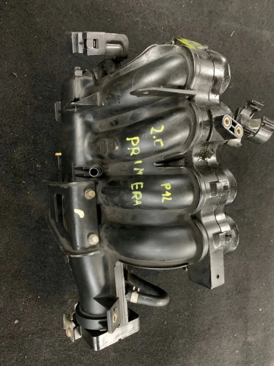 Collettore aspirazione usato NISSAN PRIMERA P12 X-TRAIL 2.0 16V