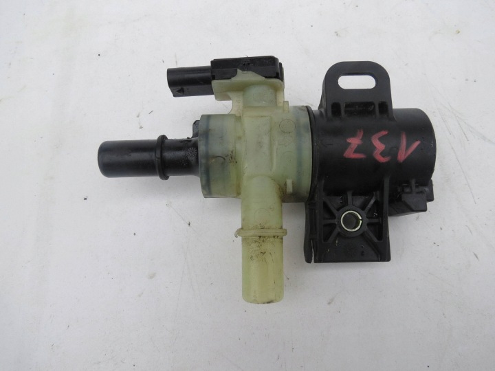 valve OPAROW of the fuel VOLVO S60 S90 T8 HYBRYDA 32242463
